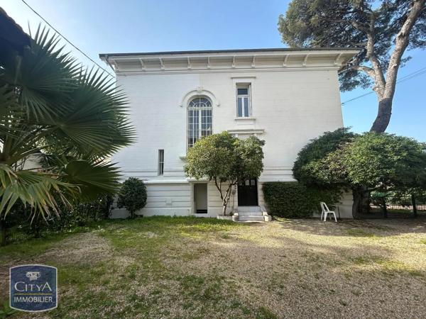 Appartement à louer 3 pièces 73.4m² Saint-Raphaël (83700)