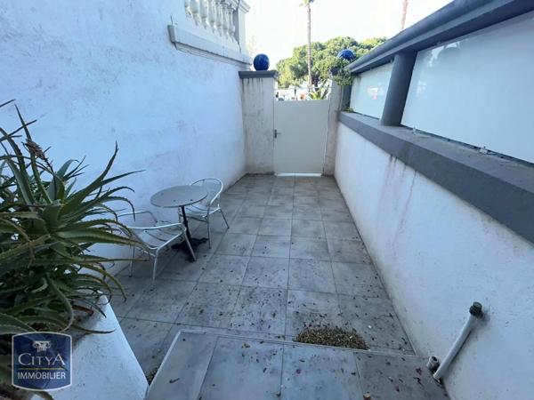 Appartement à louer 3 pièces 73.4m² Saint-Raphaël (83700)