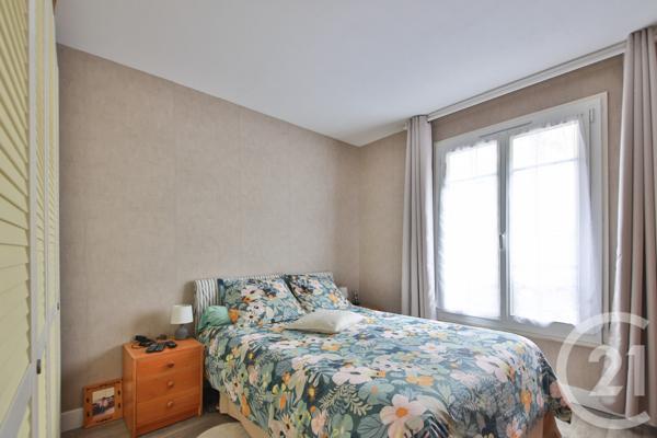 Appartement T3 à vendre  3 pièces - 63 m2 PARIS - 75015