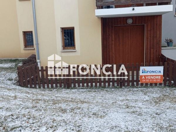 À vendre Studio 33.45 m² - Laye 05500