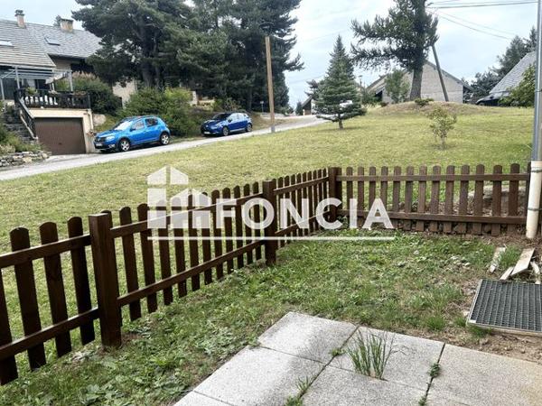 À vendre Studio 33.45 m² - Laye 05500