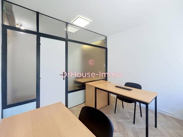 Bureau à louer 2 pièces de 43 m²