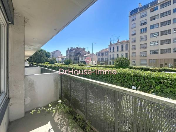 Bureau à louer 2 pièces de 43 m²