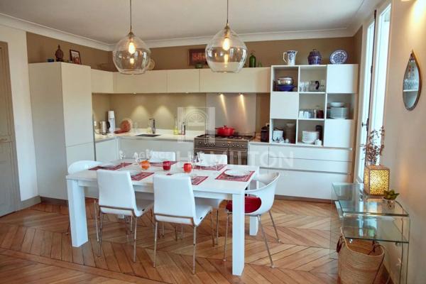 Élégant 3 chambres à Paris – Balcon filant, vue dégagée et charm Paris