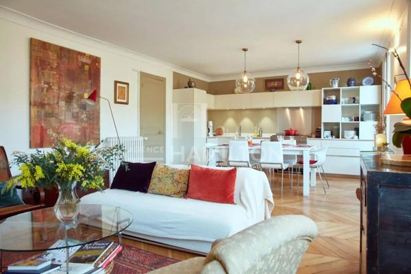 Élégant 3 chambres à Paris – Balcon filant, vue dégagée et charm Paris