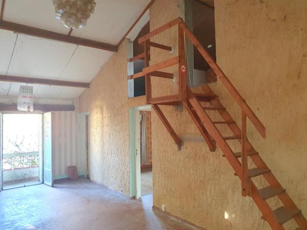 2 maisons à rénover, proche Dordogne rive gauche