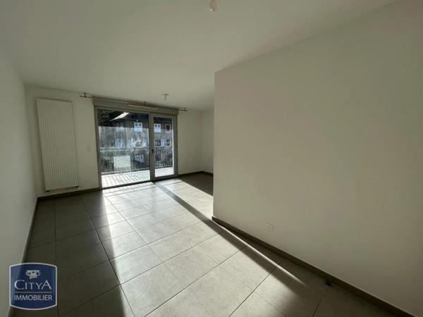 Appartement à louer 1 pièce 32.51m²