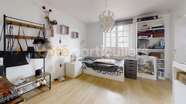 Vente Maison188 m² - 10 Pièces - CHAMALIERES (63400)
