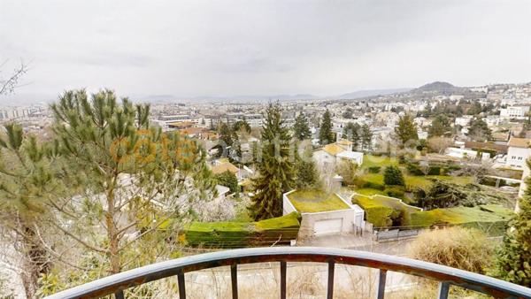 Vente Maison188 m² - 10 Pièces - CHAMALIERES (63400)