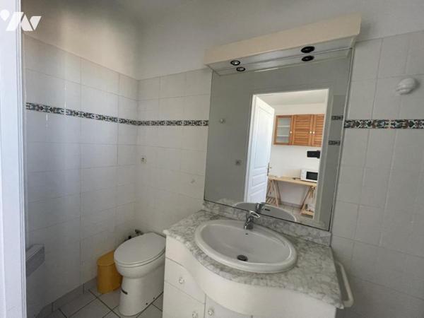 APPARTEMENT TYPE 2 - CENTRE VILLE QUARTIER GRASLIN TRES BON ETAT