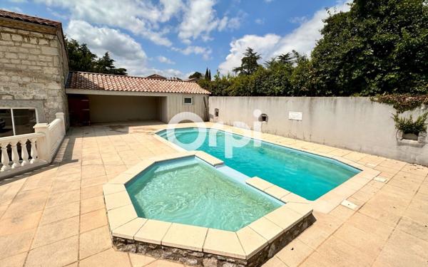 Appartement à vendre    3 pièces • 63 m2 Ruoms