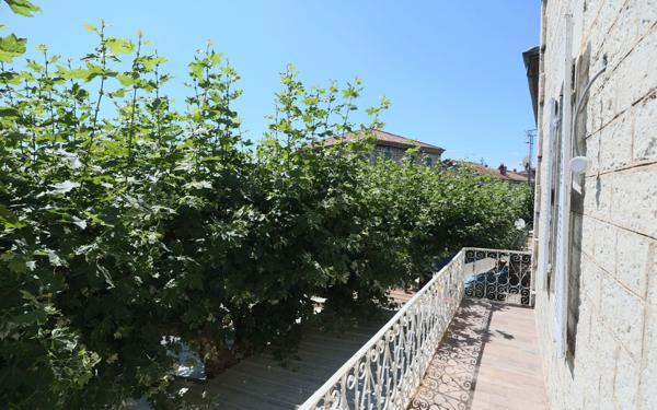 Appartement à vendre    3 pièces • 63 m2 Ruoms