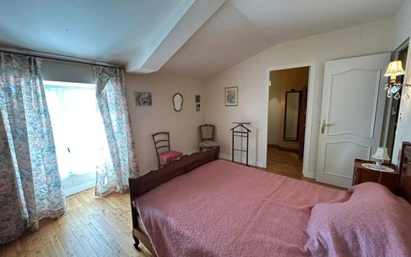 Maison à vendre    4 pièces •  Taponnat-Fleurignac