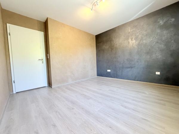 LINGOLSHEIM – BEL APPARTEMENT AVEC TERRASSE DE 32 M²