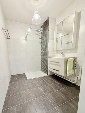 LINGOLSHEIM – BEL APPARTEMENT AVEC TERRASSE DE 32 M²