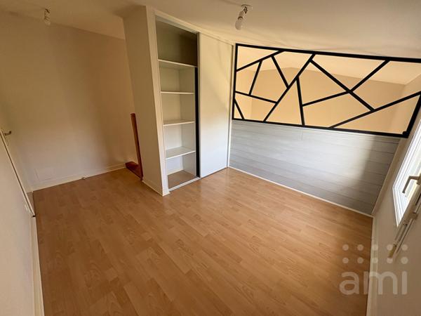 APPARTEMENT NIORT - 2 pièce(s) - 33.90 m2