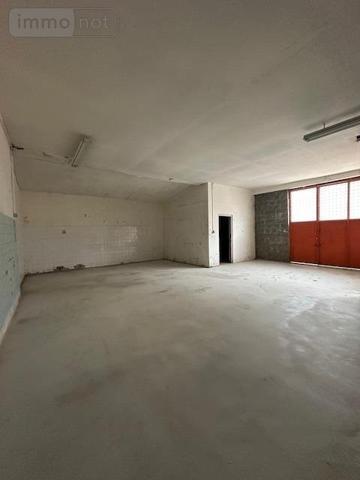 Fonds et/ou murs commerciaux à louer à Dole dans le Jura (39100), ref : L09