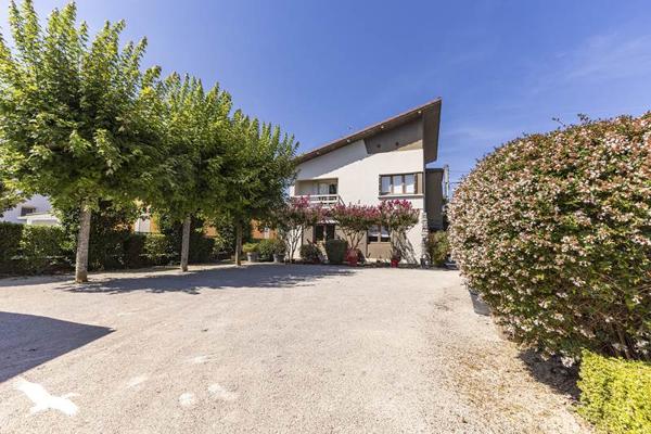 Maison 251 904 € Bagnères-de-Bigorre 8 p 160 m² DPE D