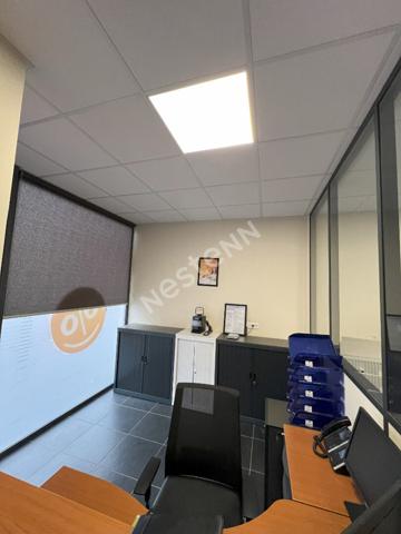 A vendre CHALON SUR SAONE axe tres passant bureaux - 95.37 m2
