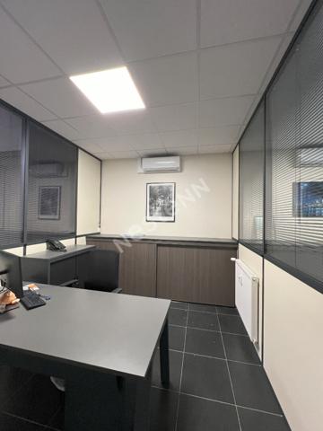 A vendre CHALON SUR SAONE axe tres passant bureaux - 95.37 m2