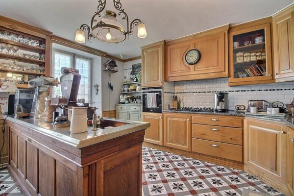 Maison Bourgeoise Audincourt 313 m²