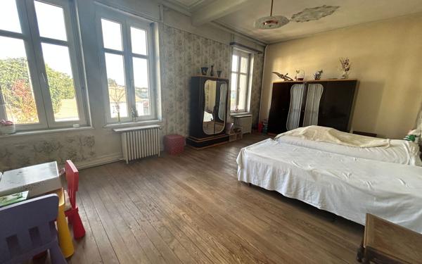 Maison à vendre    9 pièces •  Hayange