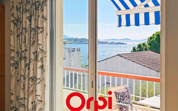 Appartement à vendre    3 pièces • 82 m2 Bandol