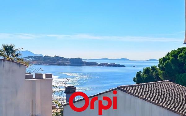 Appartement à vendre    3 pièces • 82 m2 Bandol