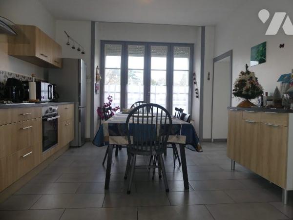 APPARTEMENT T3 VUE SUR LE PORT