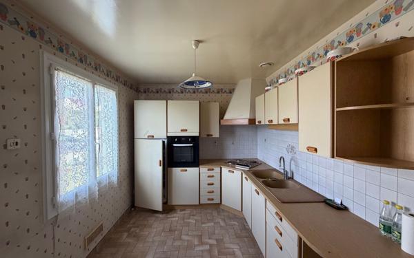 Maison à vendre    3 pièces • 68,69 m2 Mamers