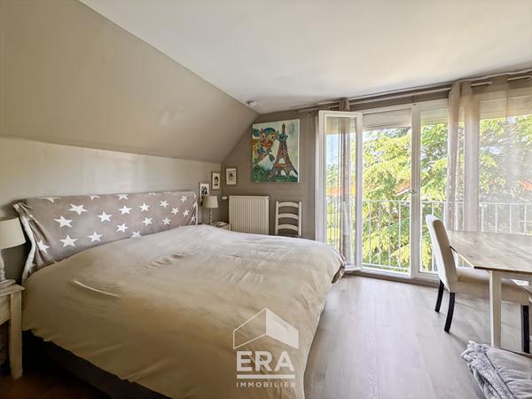 Maison Le Taillan Medoc secteur Hontane 7 pièce(s) 143 m2