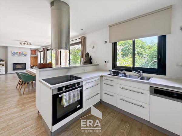 Maison Le Taillan Medoc secteur Hontane 7 pièce(s) 143 m2