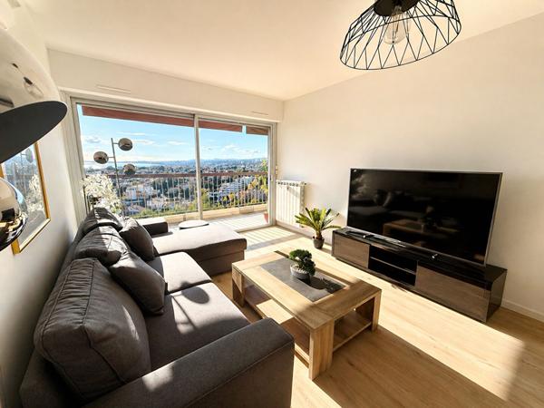APPARTEMENT  VUE MER CAGNES SUR MER VAL FLEURI