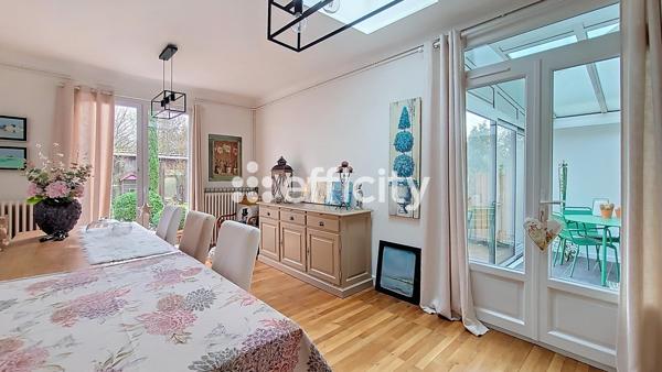 Maison 6 pièces - 200 m² Bien prestige