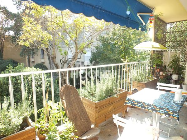 À vendre : T4 Appartement de standing proche remparts