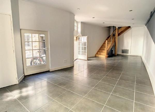 Maison à vendre    4 pièces •  Brive-la-Gaillarde