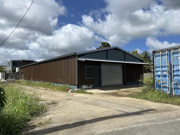 Petit-Bourg (97170) Dépôt 300m2 NEUF Colin