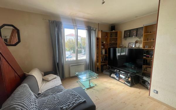 Appartement à vendre    5 pièces • 75 m2 La Seyne-sur-Mer