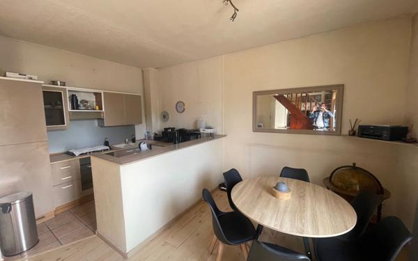 Appartement à vendre    5 pièces • 75 m2 La Seyne-sur-Mer