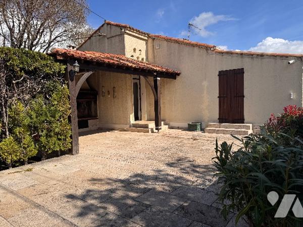 Maison de plain pied en parfait état d'entretien