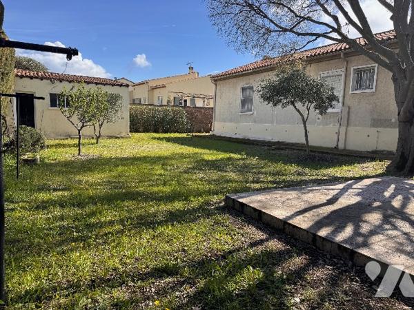 Maison de plain pied en parfait état d'entretien