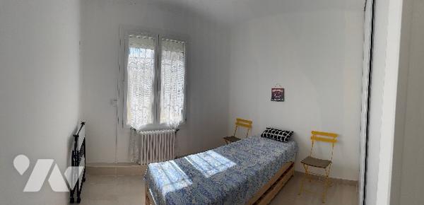 Maison de plain pied en parfait état d'entretien