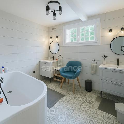 🌳 Grande maison familiale de 222 m² – 6 chambres – Terrain de 3 927 m² à seulement 6 km de Sens