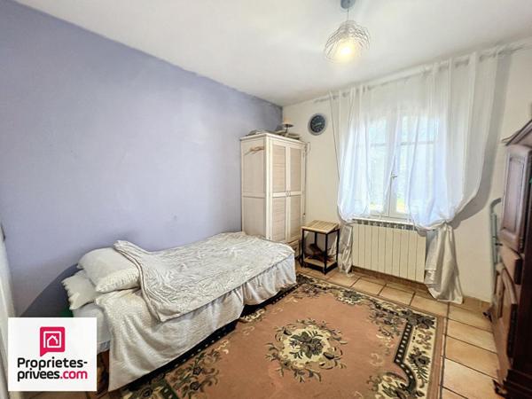 Rians Villa T5 avec piscine et garage sur 4500 m² de terrain plat