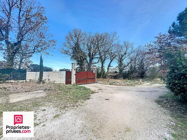 Rians Villa T5 avec piscine et garage sur 4500 m² de terrain plat