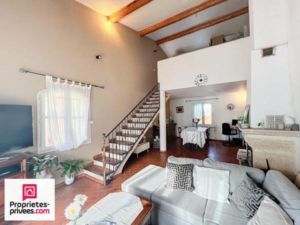 Rians Villa T5 avec piscine et garage sur 4500 m² de terrain plat