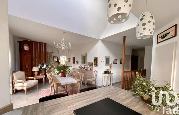 Maison traditionnelle 5 pièces de 140 m² à Plourivo (22860)