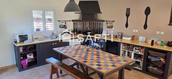 Beau pavillon de plain pied au calme