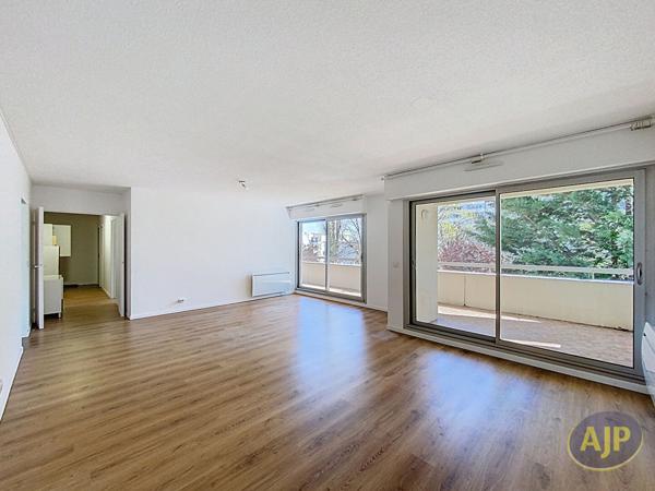 Vente appartement Bordeaux : 472 500 € - AJP Immobilier Bordeaux Chartrons