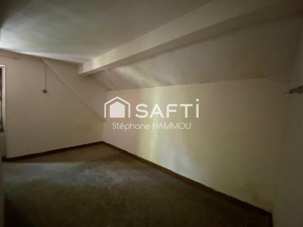 A rénover - Maison Meulières - 6 pièces - 124m²